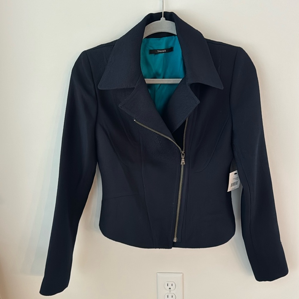 New Tahari Rezza Jacket w/ asymmetrical zipper and satin turquoise lining, SZ 4